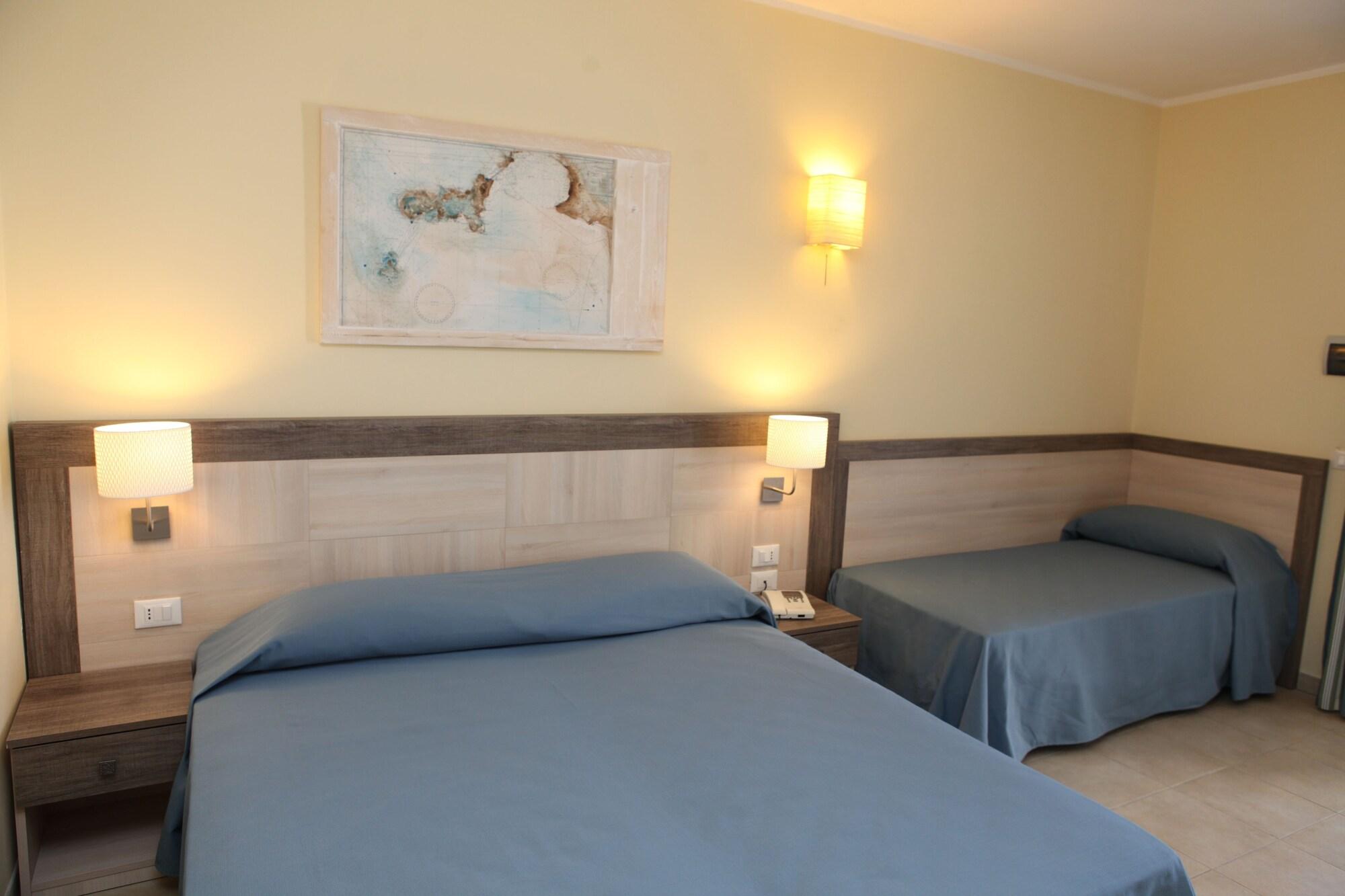 Hotel Villa Giulia Порт-Аццурро Экстерьер фото